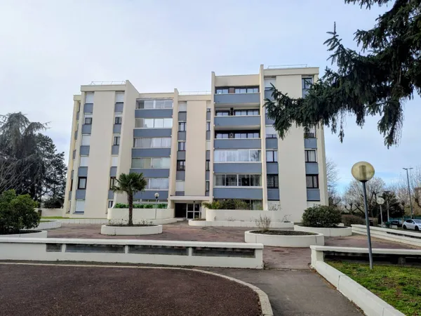 Appartement 4 pièces 92 m² 