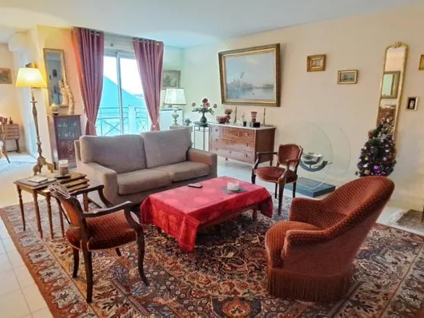 Appartement 4 pièces 138 m² 