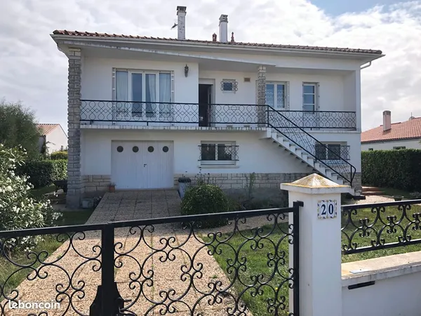 Maison 130 m² ECHILLAIS 