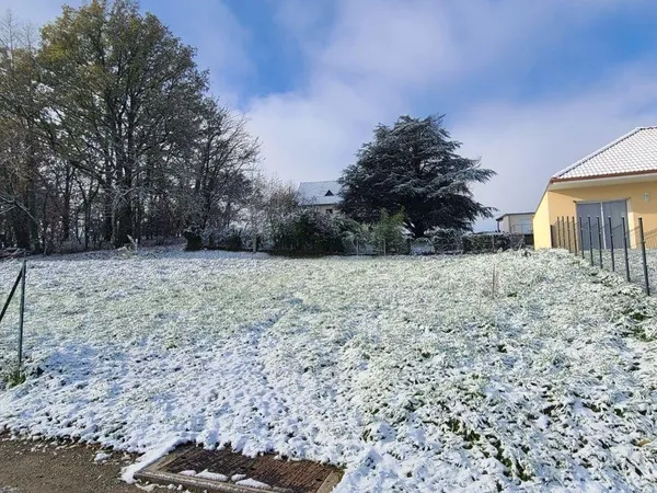 Terrain à bâtir 1072 m² 