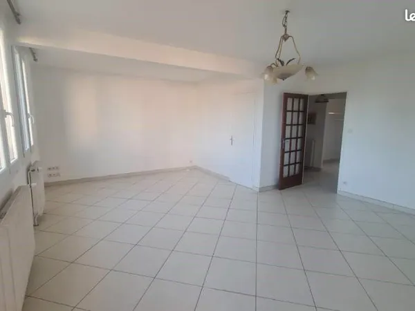 Béziers - Appartement proche Carré d'Hort 