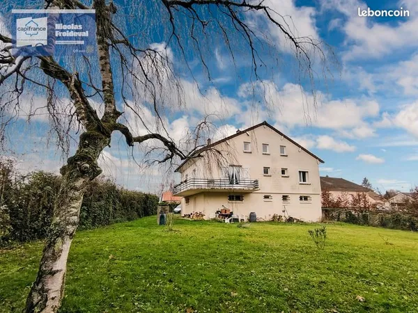 Maison 7 pièces 176 m² 
