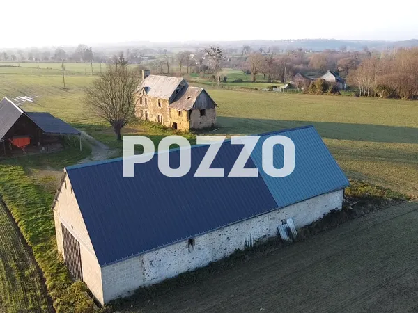 A Vendre - Saint Jean De La Haize - Maison 4 pièce(s) 140 m² + dépendances + hangar 