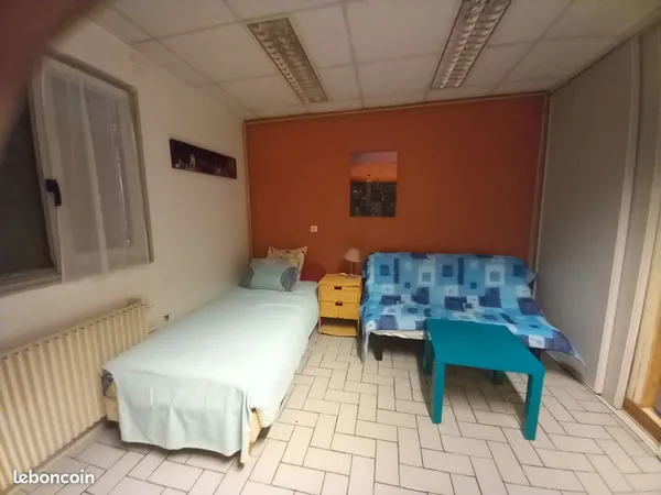 Location studio meublé 