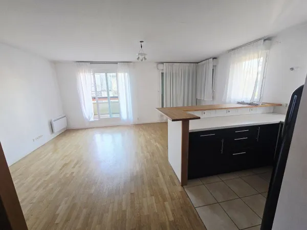 Duplex 3 pièces 70 m² 