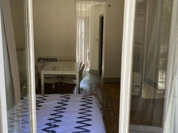 Studio 1 pièce 22 m² 