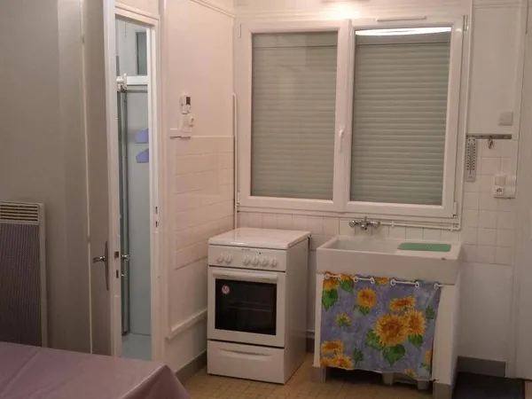 Studio 1 pièce 22 m² 