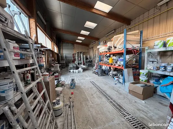 Local commercial 123 m² 