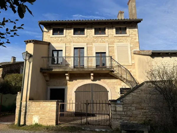 Maison 5 pièces 150 m² 