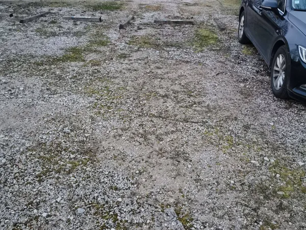 Parking 12 m² 