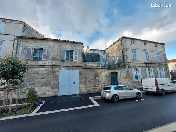 Maison 15 pièces 268 m² 