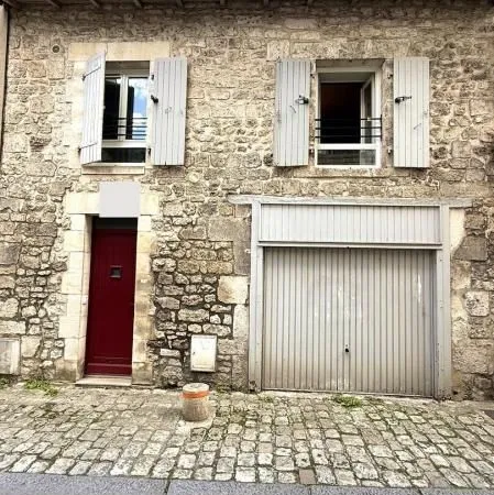 Maison de ville 1 pièce 33 m² 