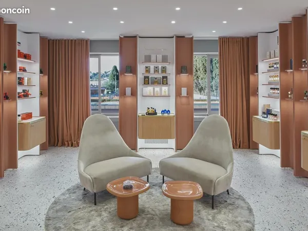 Commerce parfumerie 127 m² 