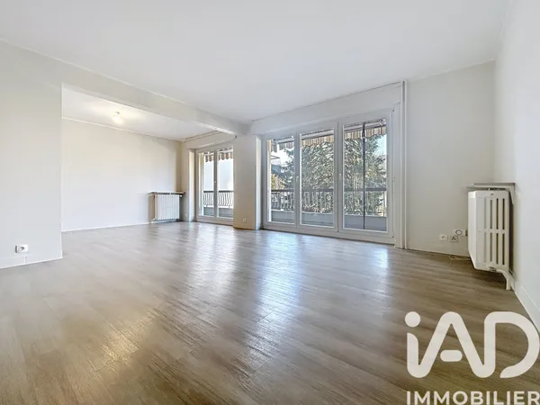 Location Appartement 4 pièces 