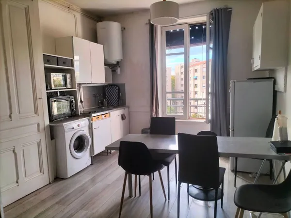 Appartement 1 pièce 44 m² 