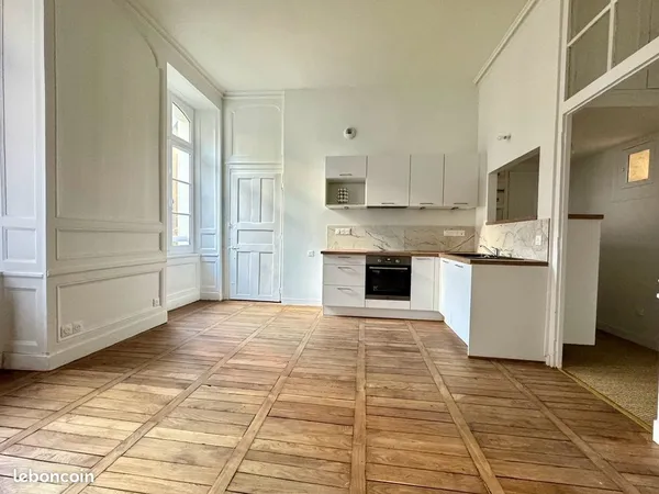Appartement 1 pièce 35 m² 