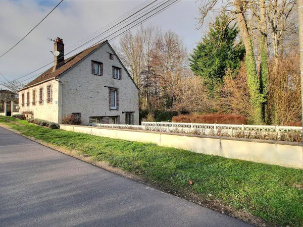 Maison 9 pièces 200 m² 