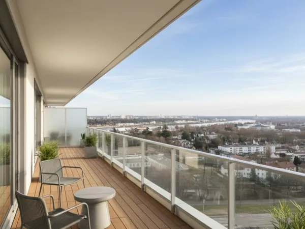 - BEAU T5 orienté OUEST avec TERRASSE, PARKING, PROCHE QUAIS DE SEINE - 