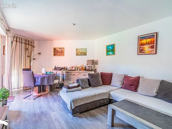 Appartement 3 pièces 63 m² 