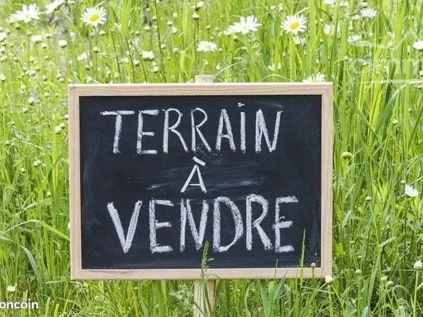 Terrain 4967 m² Guîtres 