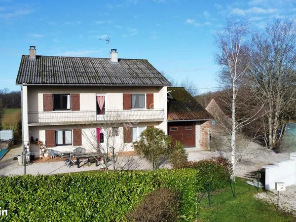 Maison 6 pièces 200 m² 