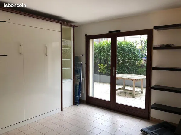 Loue Studio Meublé Archamps 