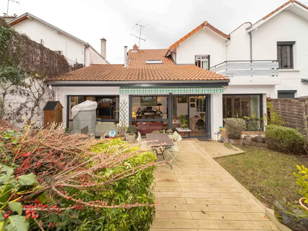 Maison Chamalieres 6 pièce(s) 182 m2 