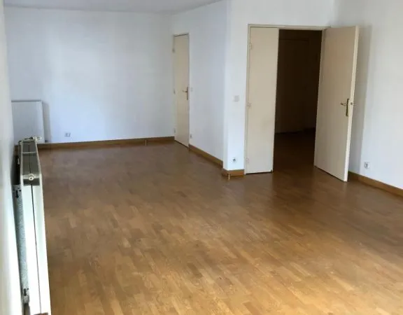 Appartement 4 pièces 81 m² 