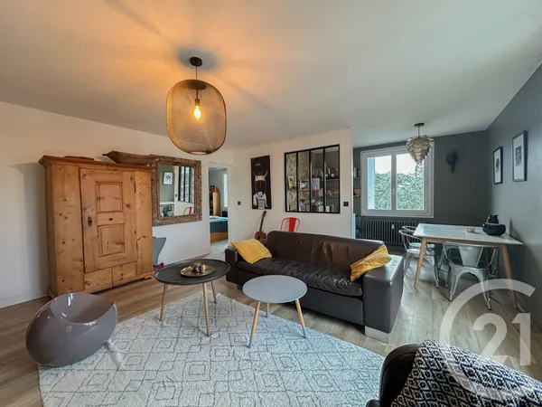 Appartement 5 pièces 83 m² 