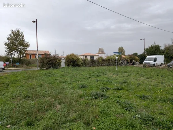 Terrain 560 m² Créon 