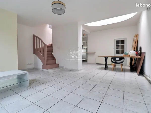 Maison 6 pièces 120 m² 