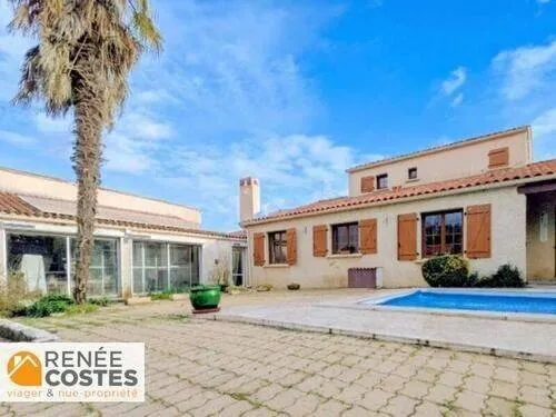 Maison 6 pièces 230 m² 
