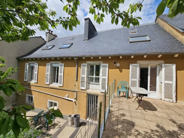 Immeuble 10 pièces 330 m² 