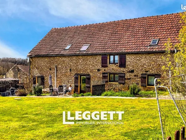 Maison 14 pièces 320 m² 