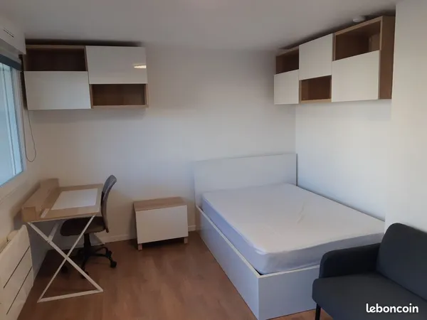Sudio meublé 22m² + parking Neudorf 