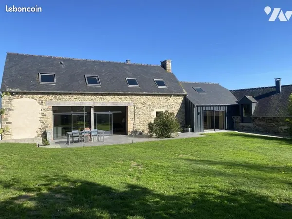 Maison 304 m² PLOEZAL 