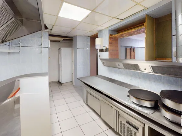 Local commercial 76 m² 