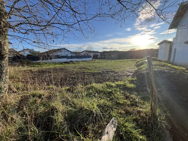 Terrain 918 m² 