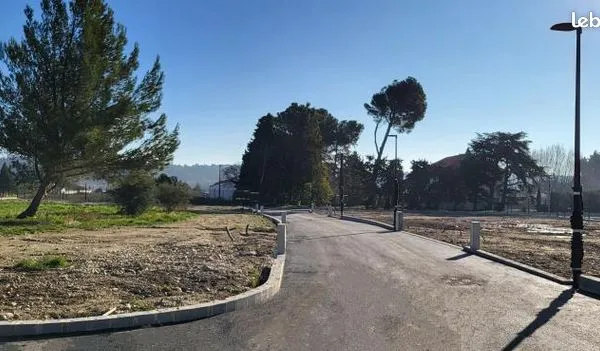 Terrain 455 m² 