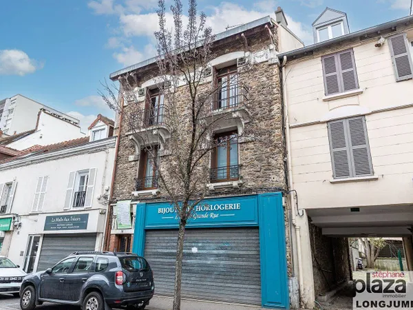 Appartement 4 pièces 82 m² 