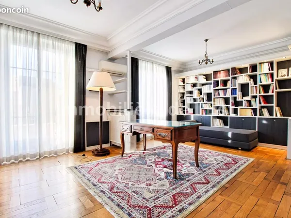 Appartement 3 pièces 79 m² 