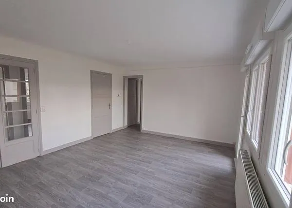 Appartement 4 pièces 82 m² 