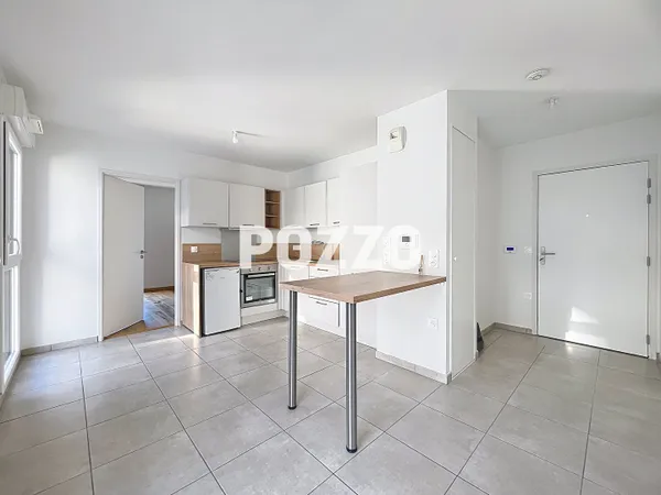A LOUER : APPARTEMENT T2 - 34 M² - RUE DE l'ENGANNERIE CAEN - PINEL 