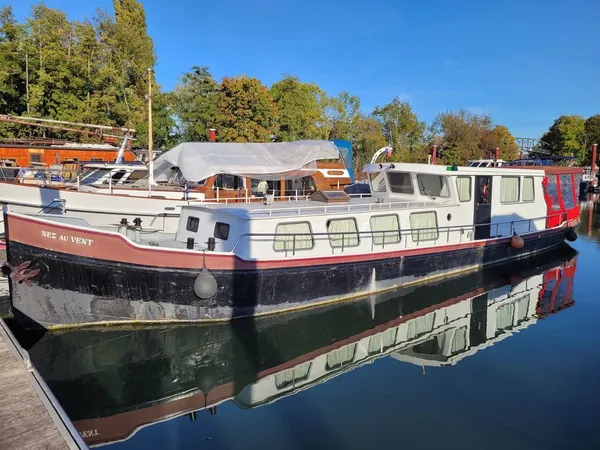 Péniche 2 pièces 