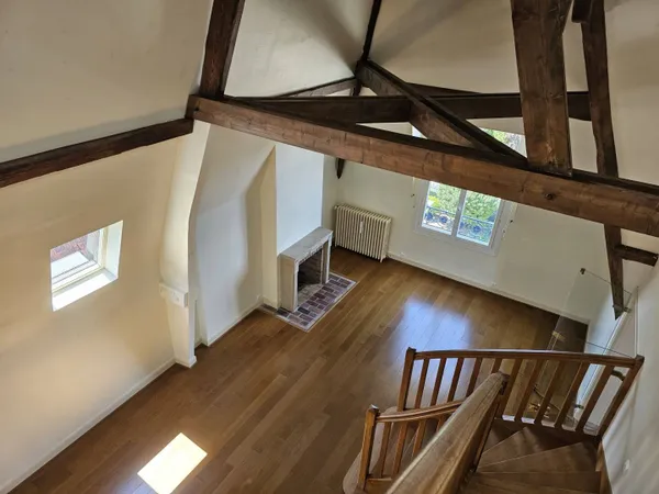 Duplex 6 pièces 144 m² 