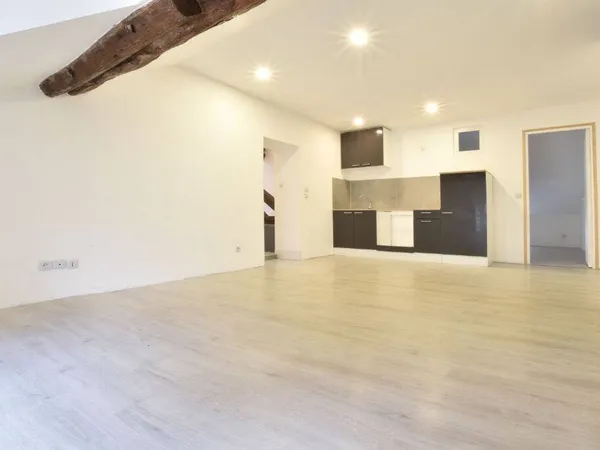 Appartement 4 pièces 65 m² 