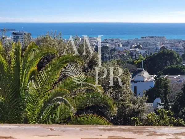 Cannes - Villa Belle Époque Iconique de Prestige avec Vue Mer Panoramique 