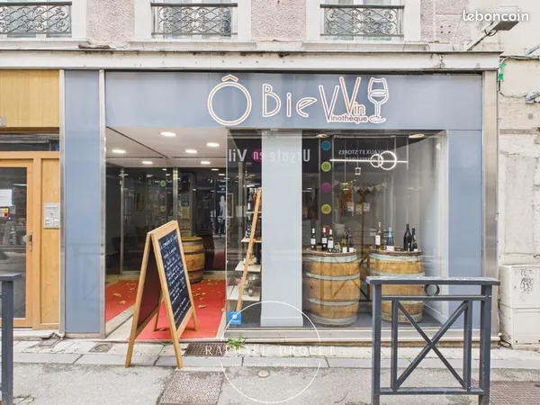 Fonds de commerce bar 44 m² 