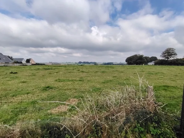 Terrain 400 m² 