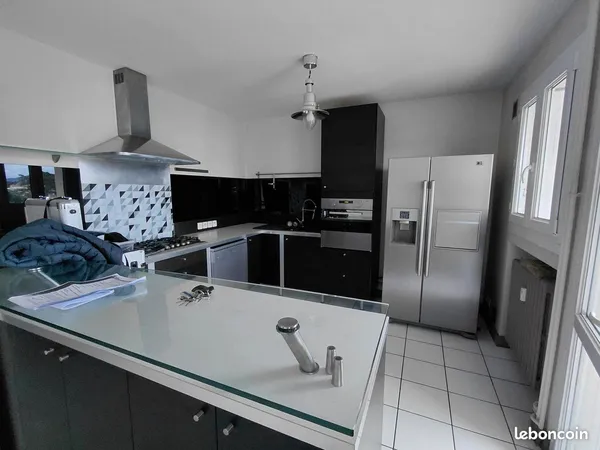 Appartement 4 pieces - 82m2 + garage 
